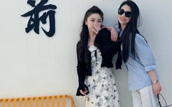 喻可欣人体艺术